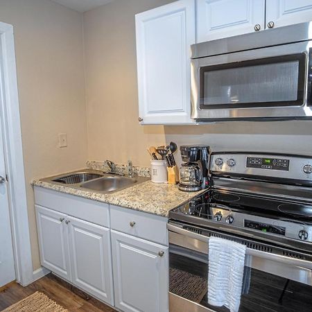 Houston St Guest House Near Downtown/Military Base サンアントニオ エクステリア 写真