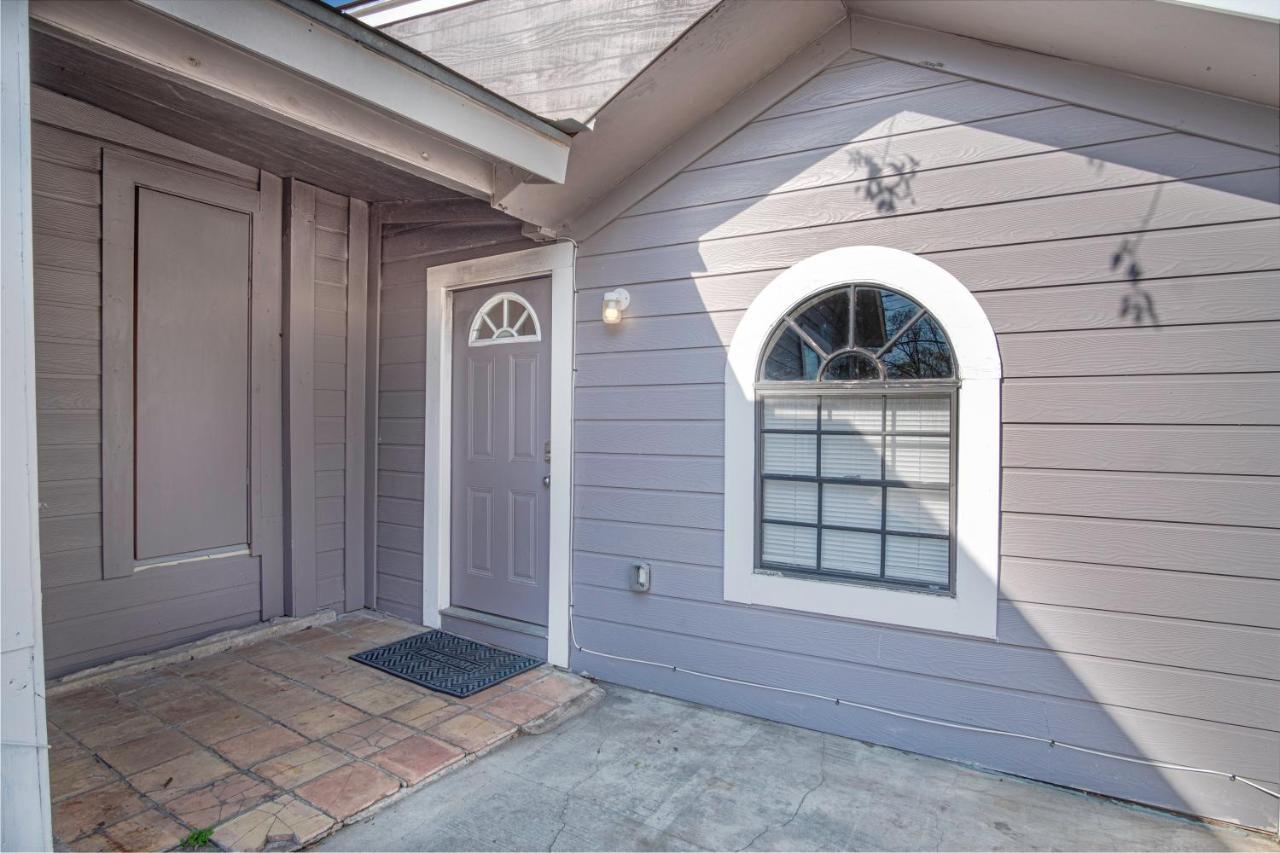 Houston St Guest House Near Downtown/Military Base サンアントニオ エクステリア 写真
